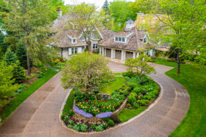 edelweiss 3222 robinson bay rd 106